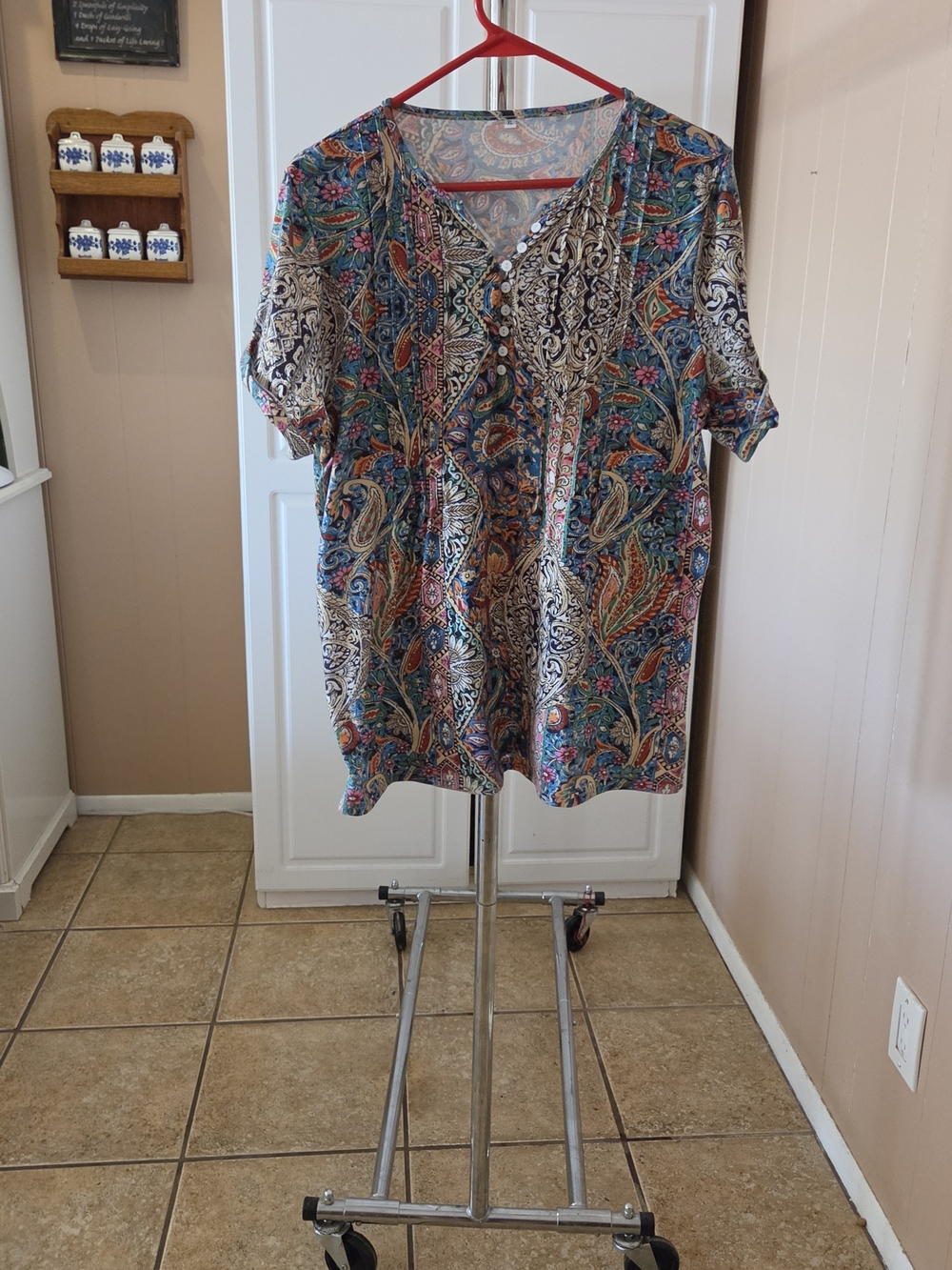 Paisley V-Neck Short Sleeve Top in Teal and Multi